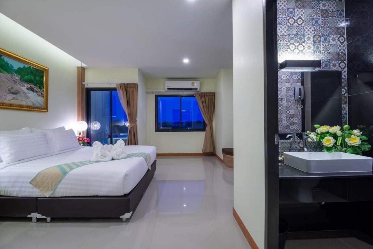 Pura Nakhon Hotel Nakhon Si Thammarat Luaran gambar