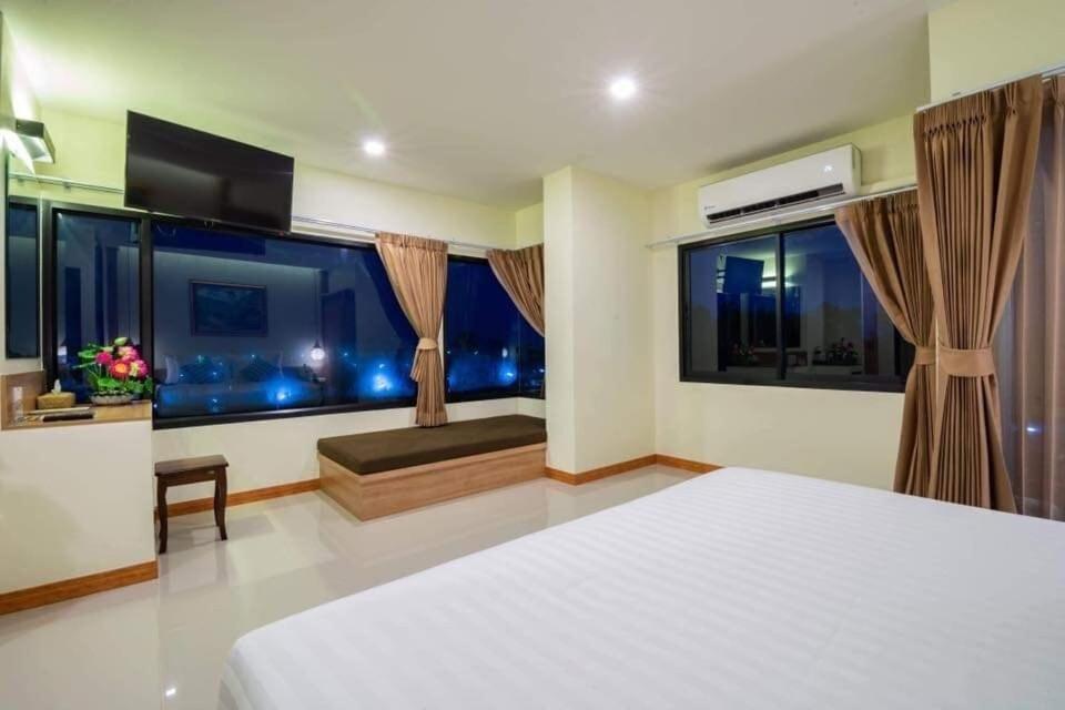 Pura Nakhon Hotel Nakhon Si Thammarat Luaran gambar